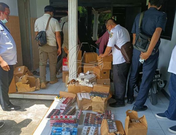 Petugas Gabungan Amankan Ribuan Batang Rokok Tanpa Pita Cukai di Tulungagung
